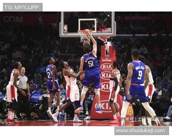 武汉篮球队中路突破革新探讨与未来发展展望