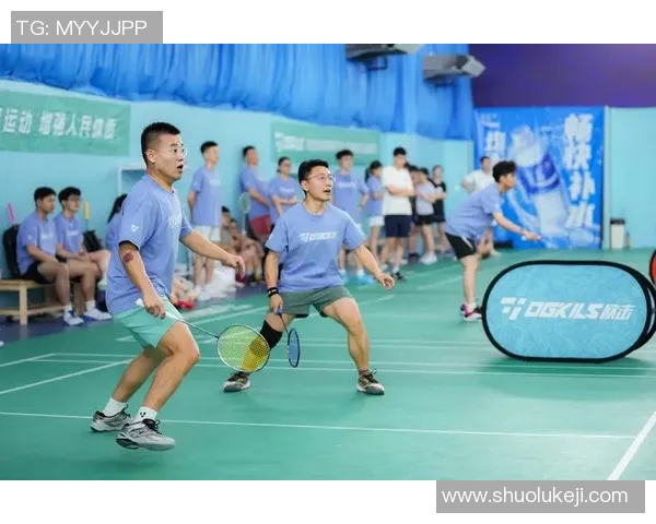 成都羽毛球队荣登羽毛球节奏排行榜第九名展现实力与风采 成都羽毛球队荣登羽毛球节奏排行榜第九名展现实力与风采